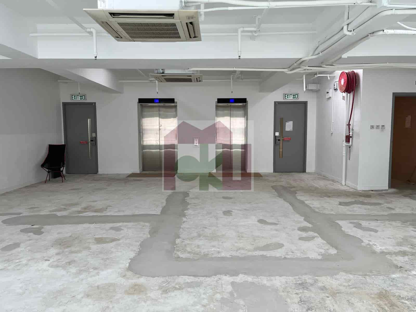 The L. Square building or unit photo